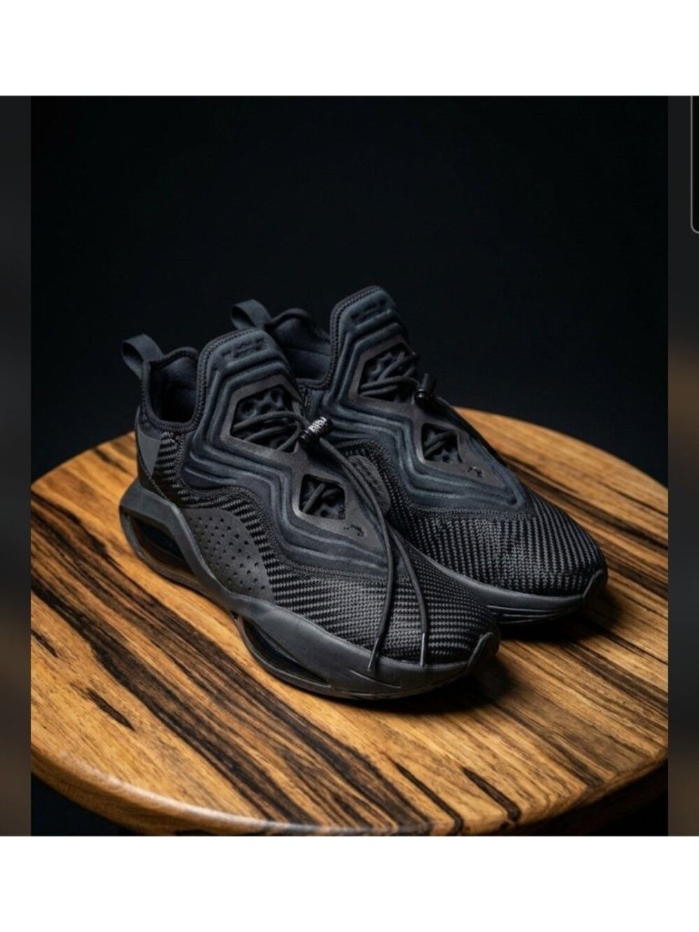 Nike LeBron Soldier XIV Black Metallic Dark Grey Basketball Sneakers Size 10.5